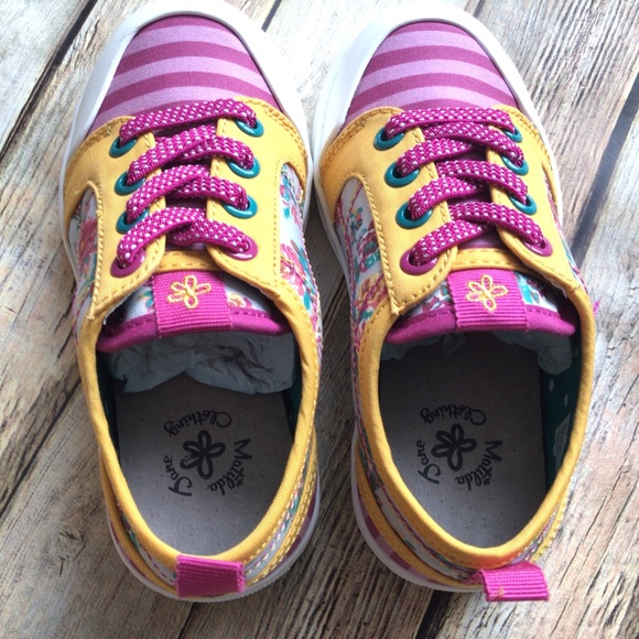 NWT Matilda Jane Foot Race Sneaker - Picture 7 of 7